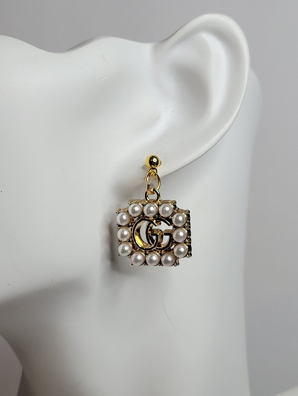 Gold/Pearl Gucci Zip Pull Earings